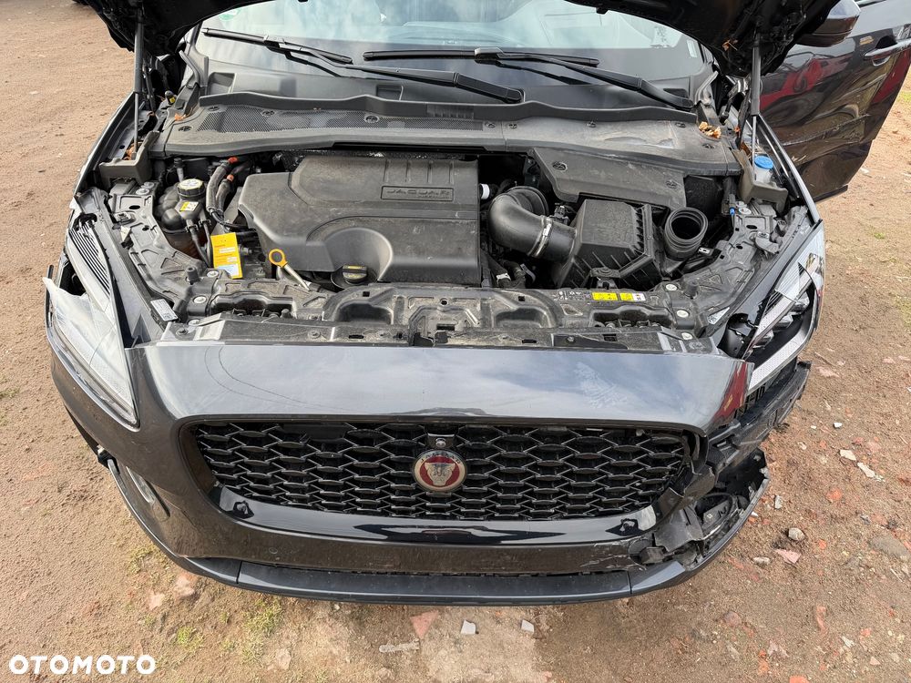 Jaguar E-Pace P300 AWD R-Dynamic HSE - 21