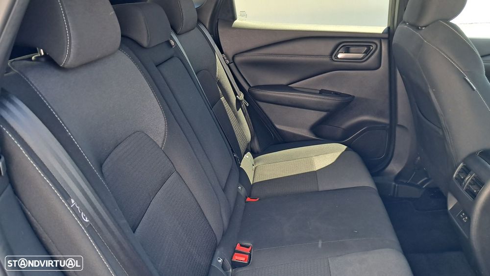 Nissan Qashqai 1.3 DIG-T N-Connecta LED+TT Xtronic - 5