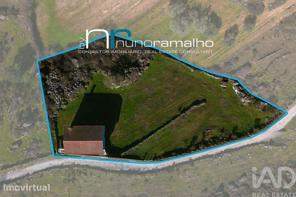 Casa / Villa T5 em Vascoveiro de 268,97 m2 - Grande imagem: 2/40