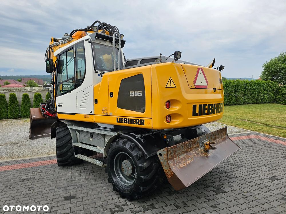 Liebherr A 916 - 3