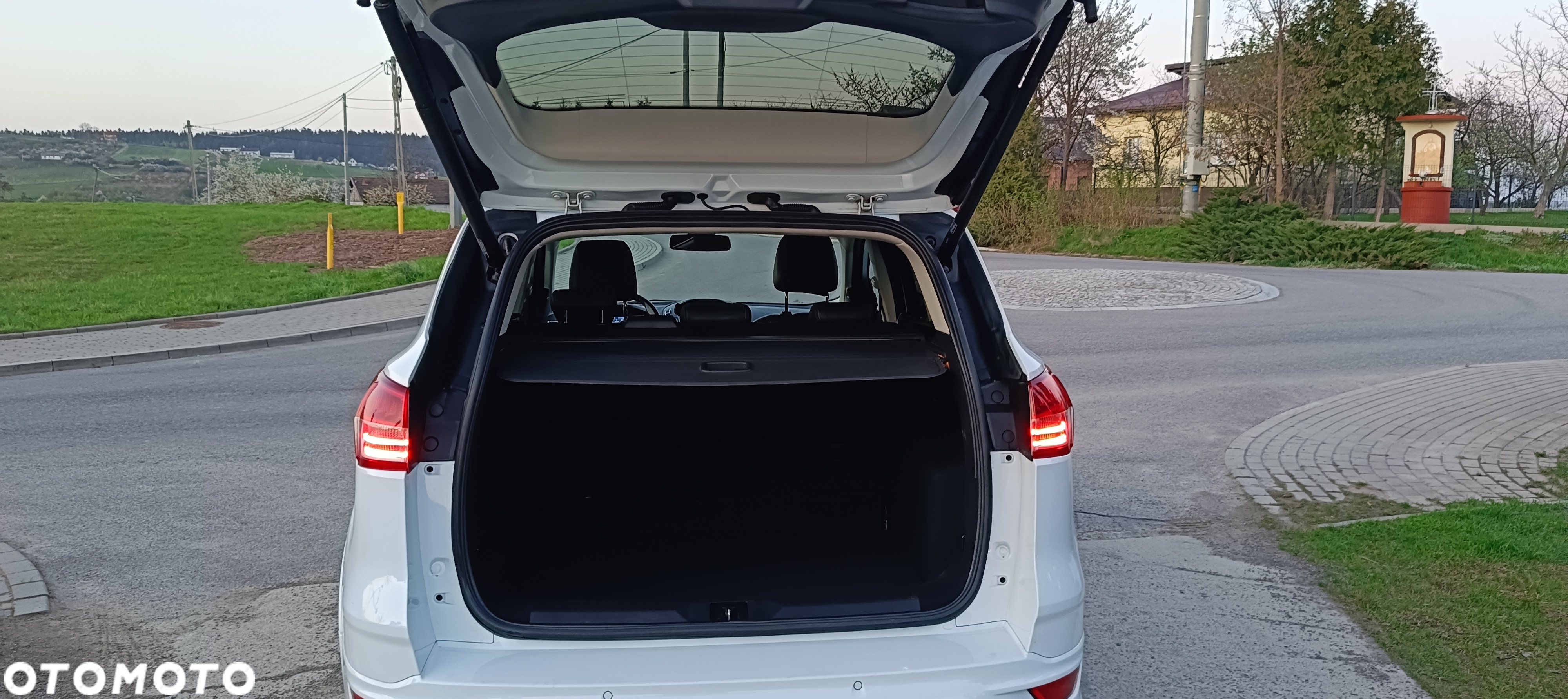 Ford Kuga 2.0 TDCi Titanium S - 19