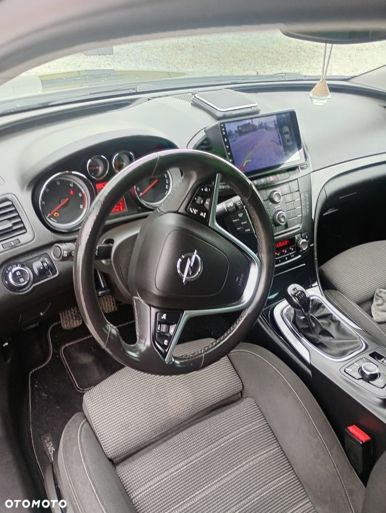 Opel Insignia - 6