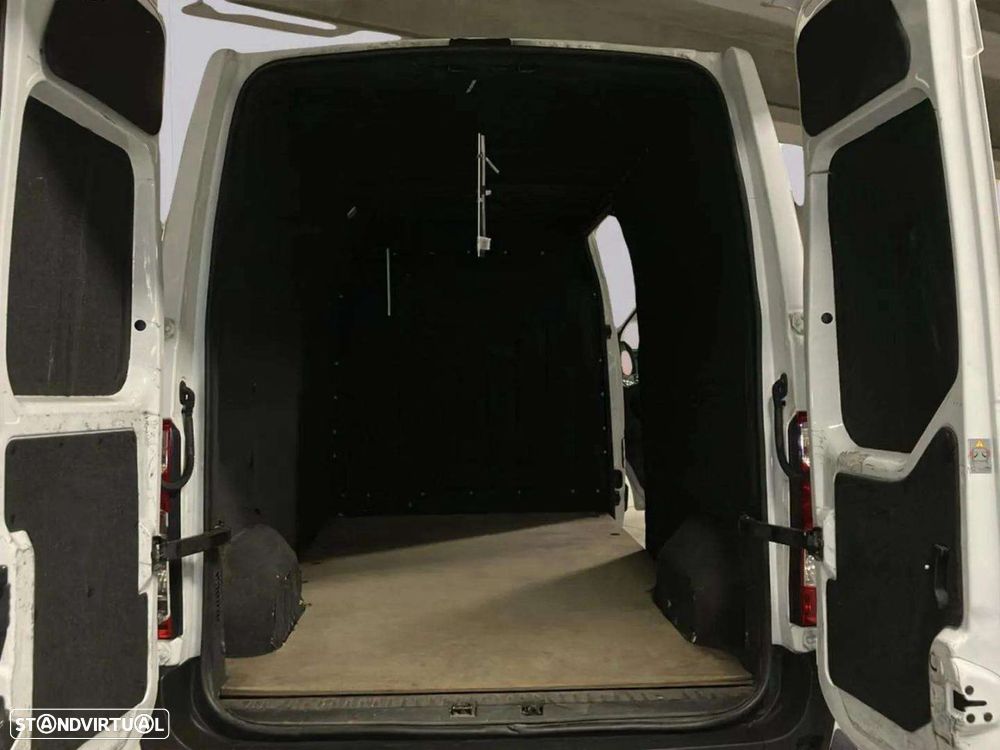 Renault Master 2.3 dCi L2H2 - 17