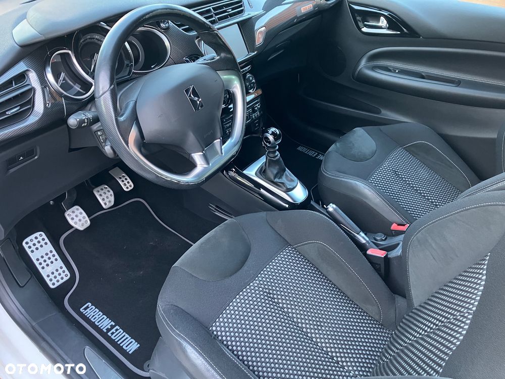 Citroën DS3 THP 155 SportChic - 10