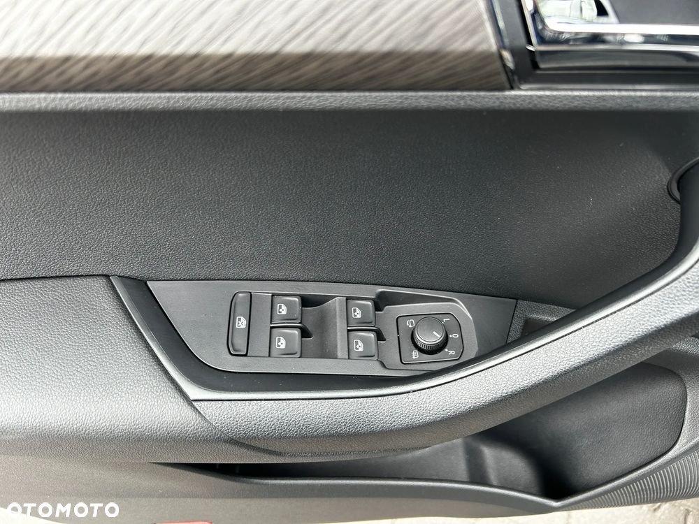 Skoda Karoq 1.5 TSI ACT GPF 4x2 Style - 12