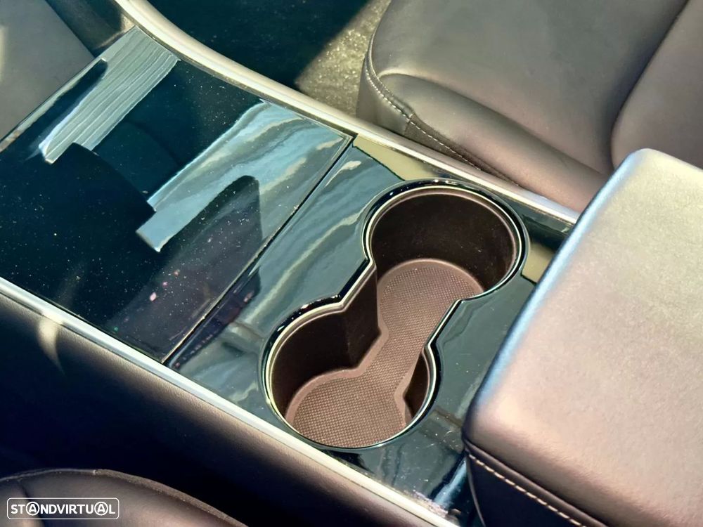 Tesla Model 3 Performance Dual Motor AWD - 21