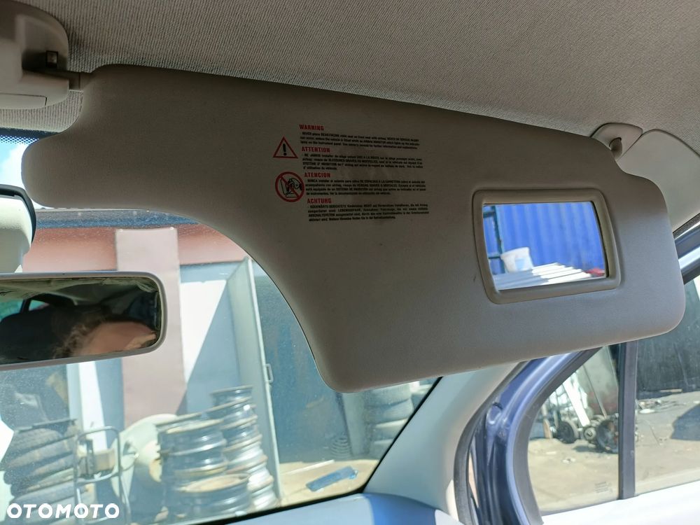RENAULT MODUS 04-12 2011 r. daszek prawy osłona przeciwsłoneczna prawa * - 1