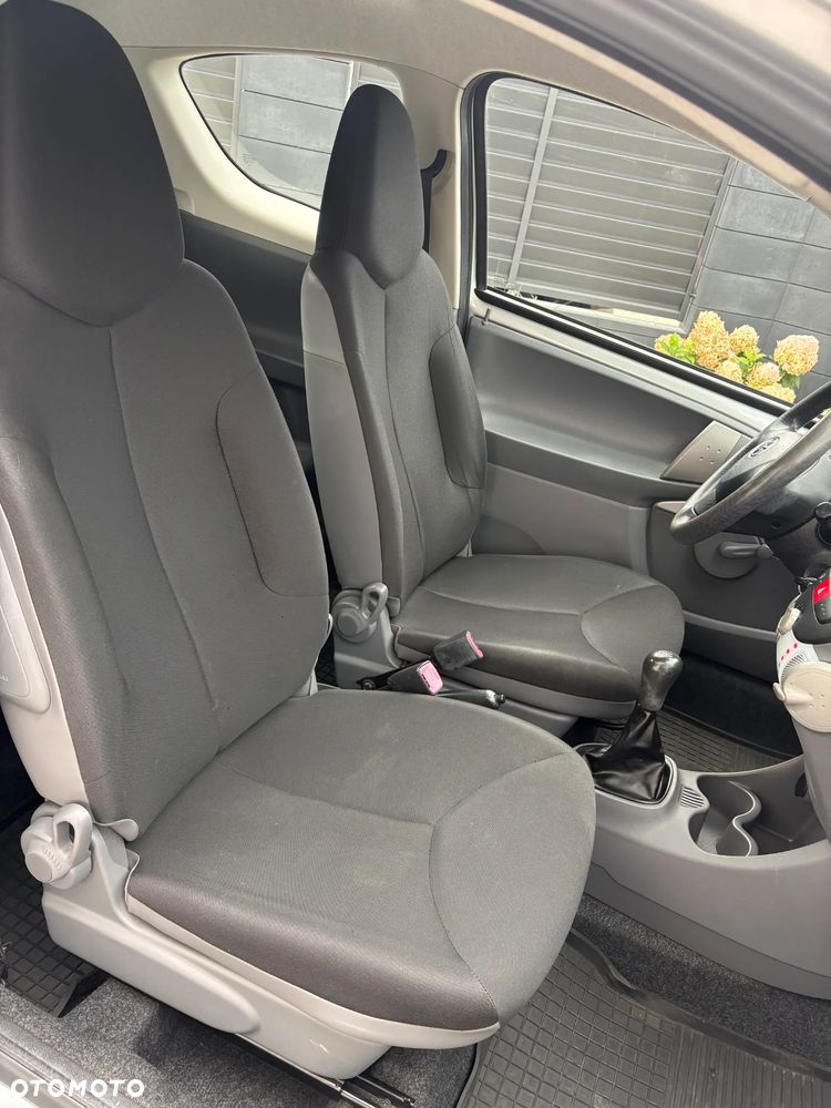 Toyota Aygo Standard - 8
