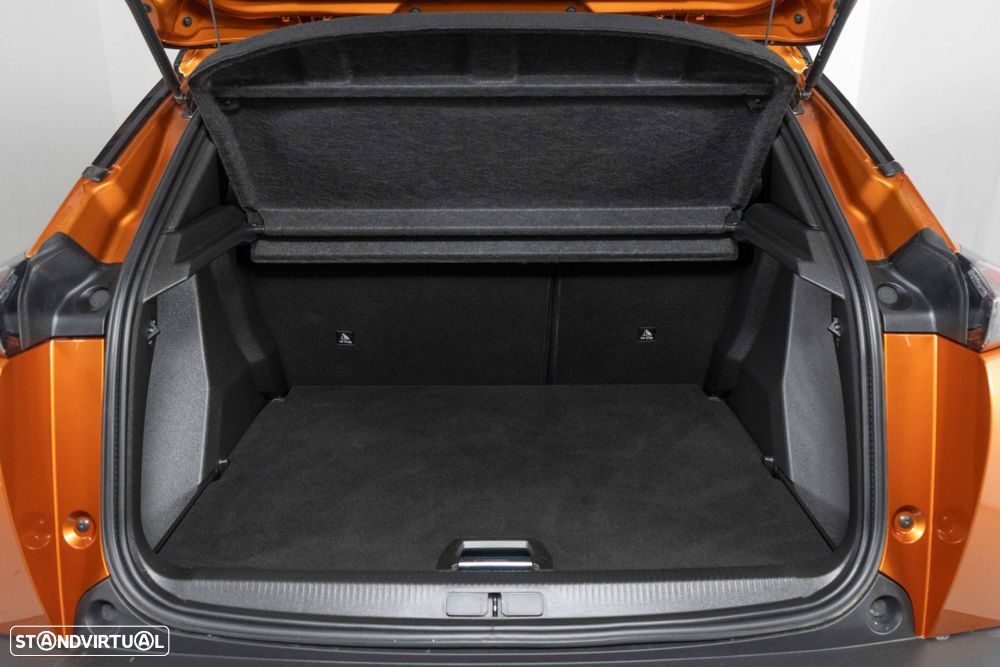 Peugeot 2008 1.2 PureTech GT - 13