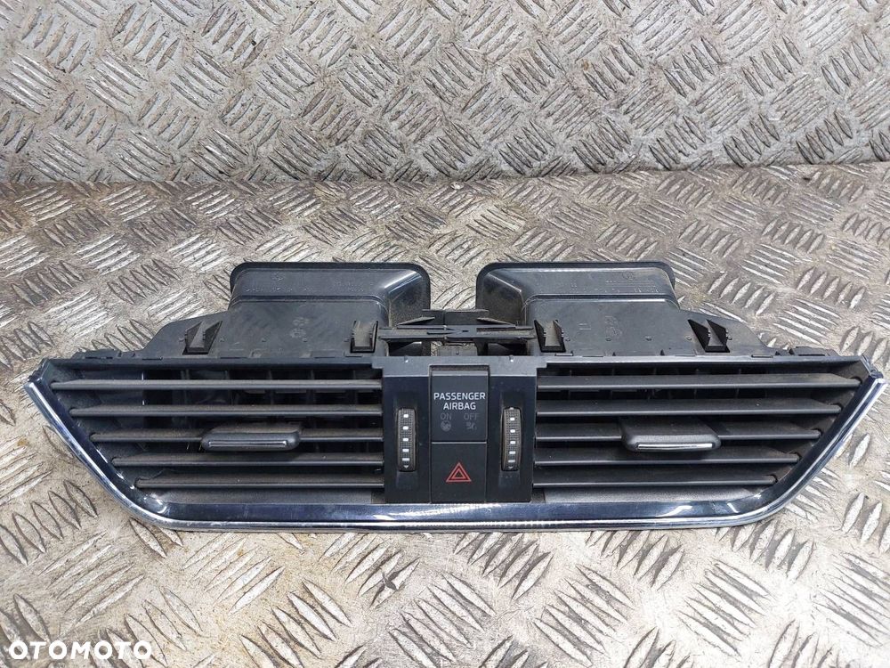 KRATKA NAWIEWU ŚRODKOWA SKODA OCTAVIA III 5E0820951C 5E0319203C 5E0819701E - 3