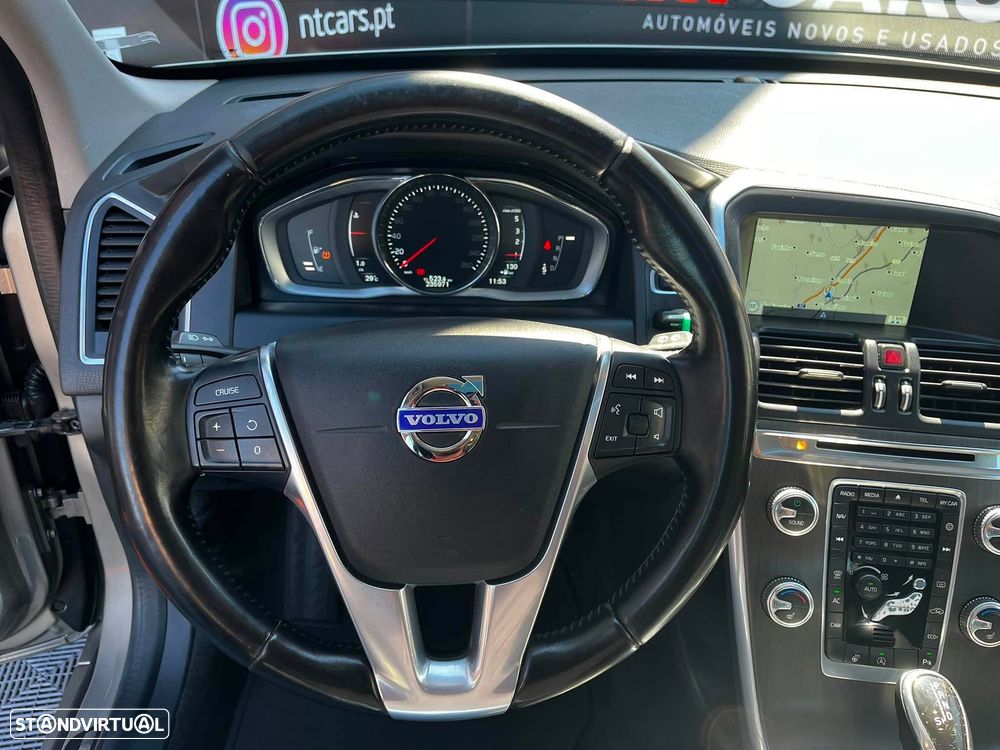 Volvo XC 60 2.0 D4 Momentum Geartronic - 7