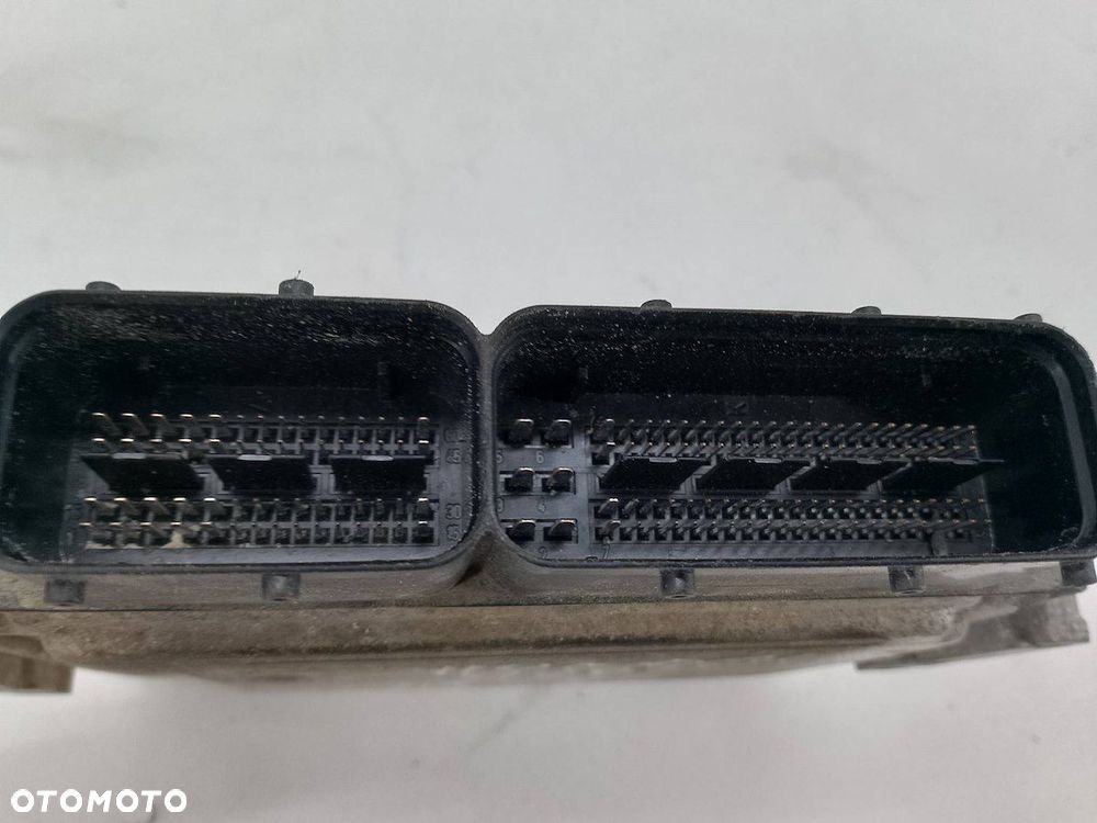 KOMPUTER, STEROWNIK HYUNDAI I20 I 39111-2A050  0281015496 1.4 CRDI - 3