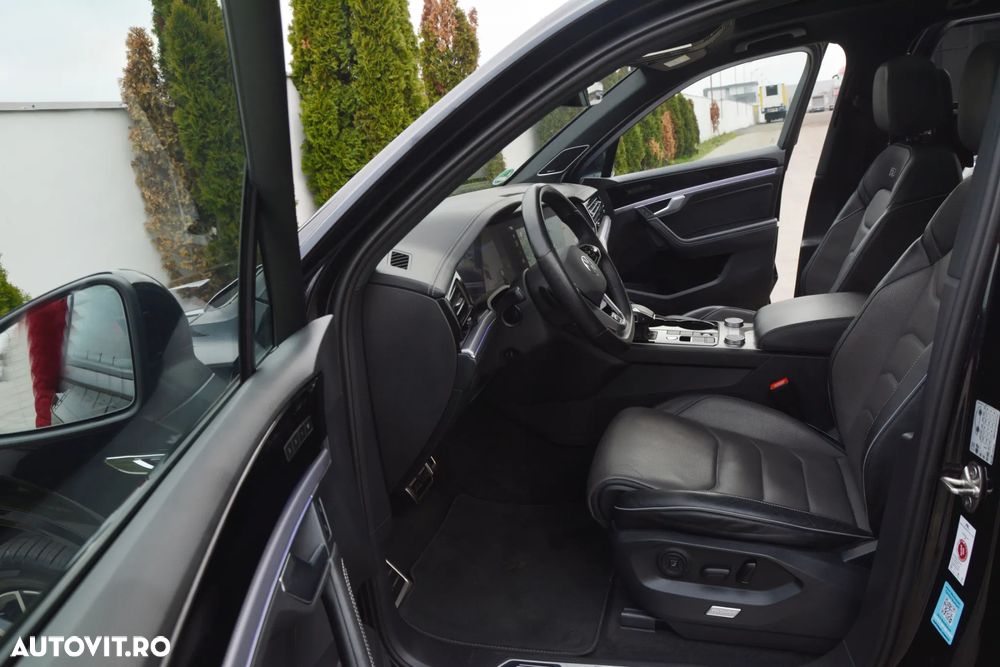 Volkswagen Touareg 3.0 V6 TDI 4Motion DPF Automatik R-Line - 12