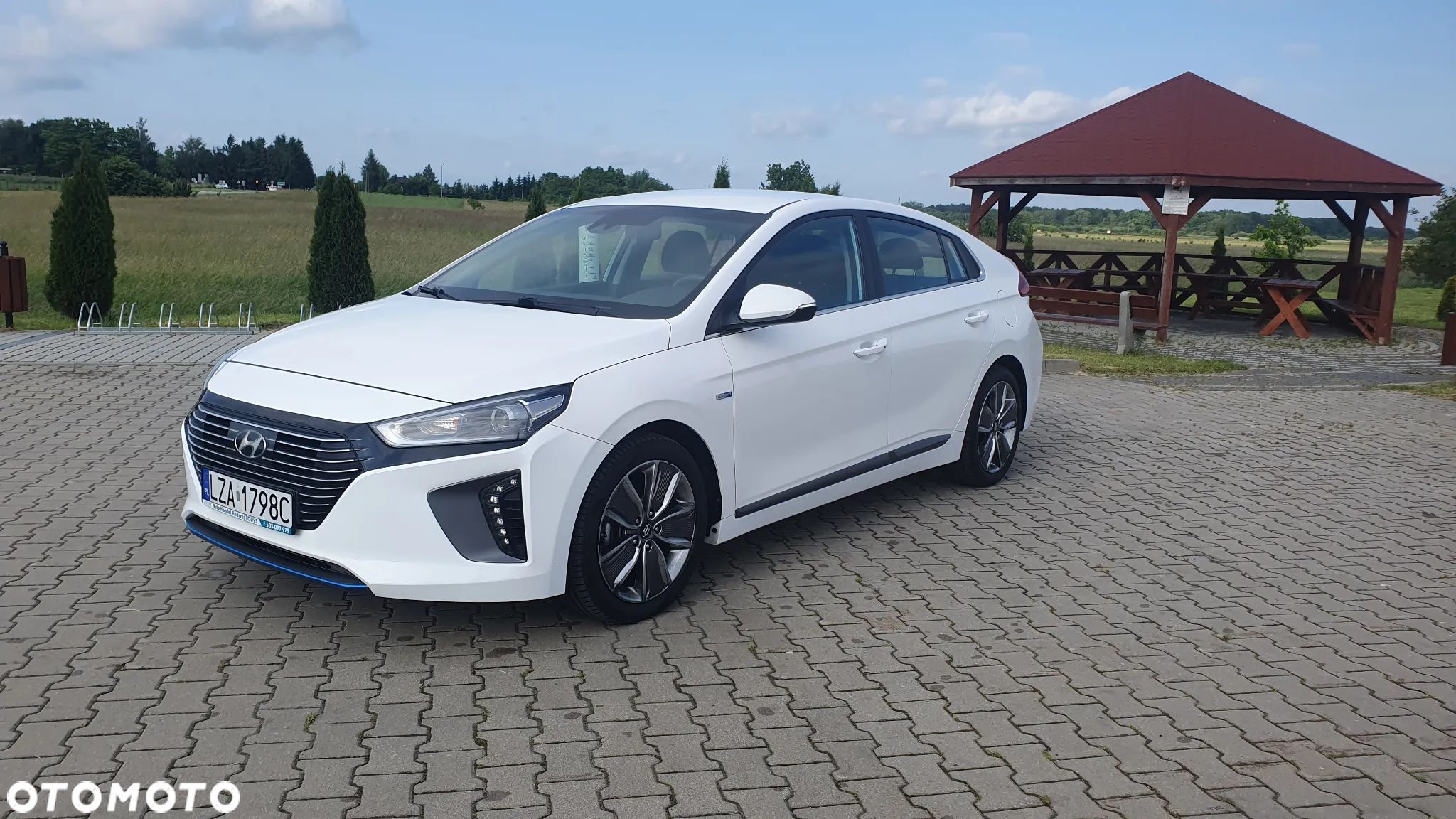 Hyundai IONIQ Hybrid 1.6 GDI Style - 1