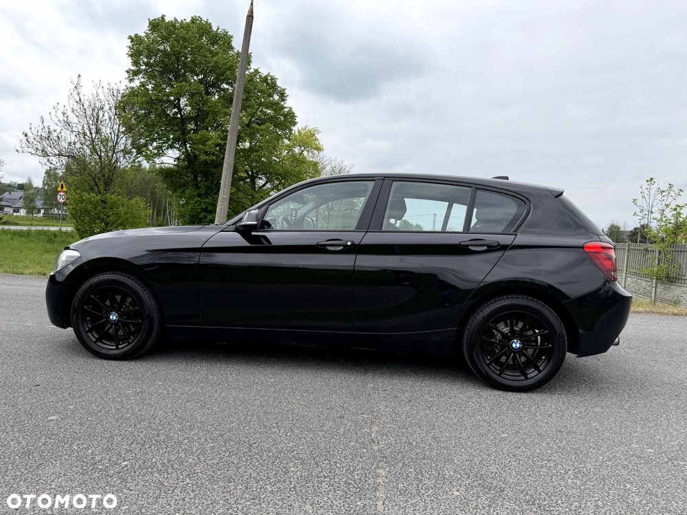 BMW Seria 1 116i - 4