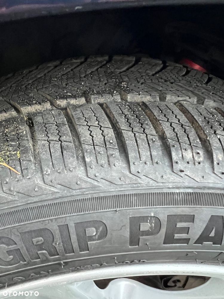 BMW Seria 3 318i - 17