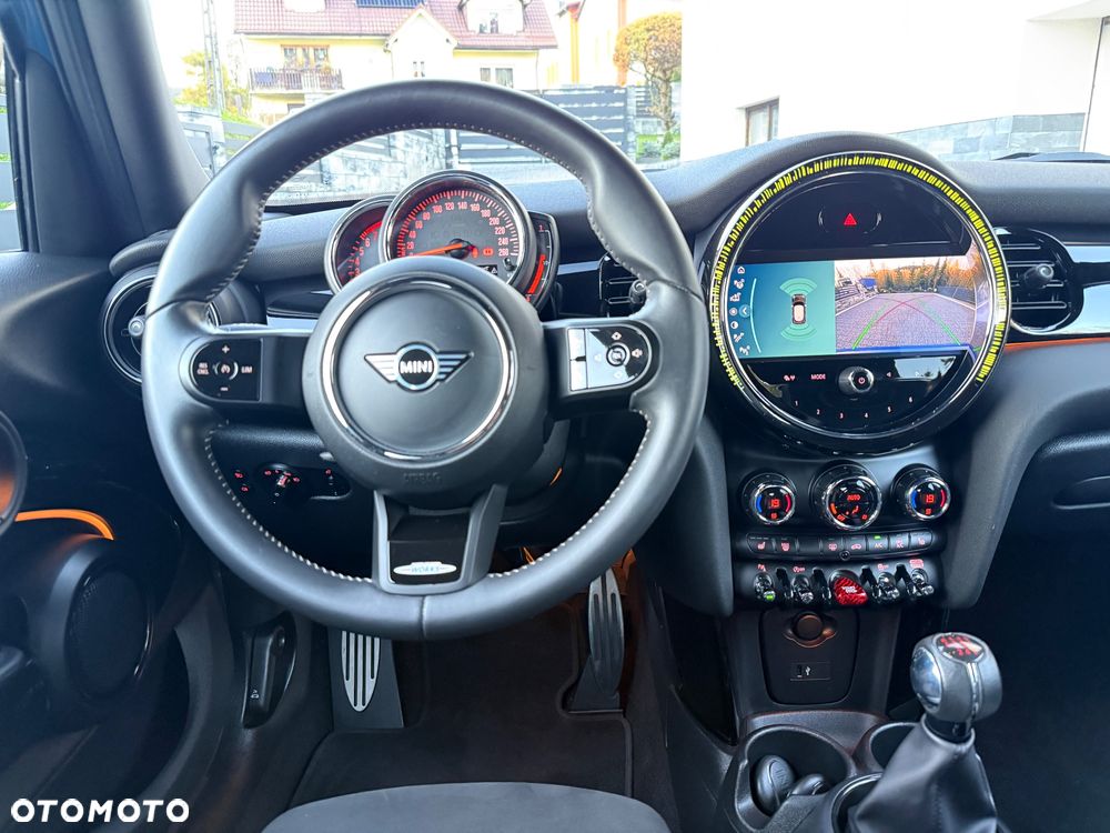 MINI Cooper John Works Trim - 14