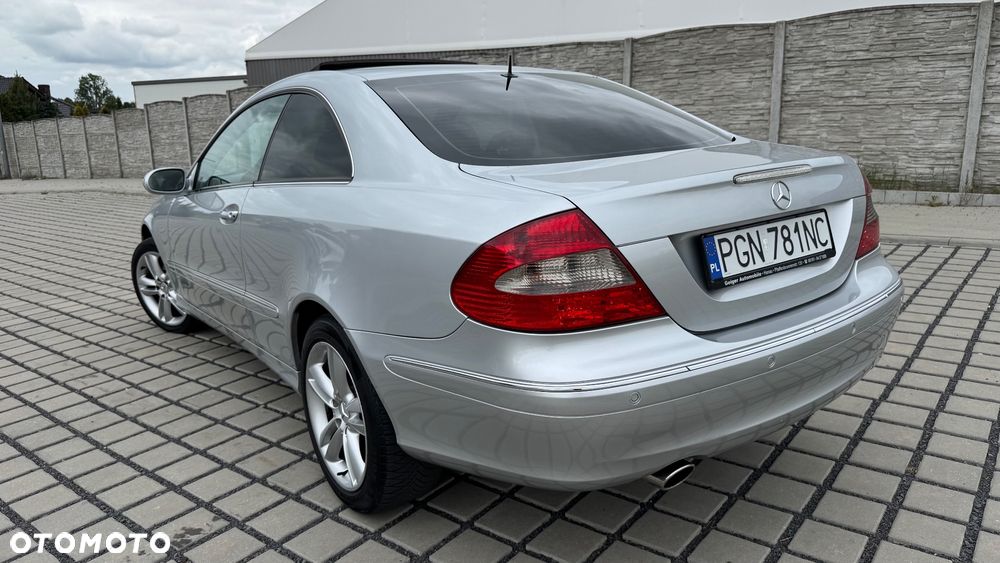 Mercedes-Benz CLK - 7