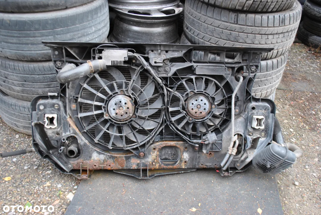 Pas przedni kompletny Audi A6 C6 2.0 TDI Automat - 2