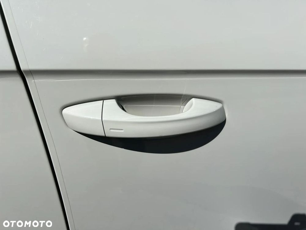 Volkswagen T-Roc 1.5 TSI Style DSG - 35