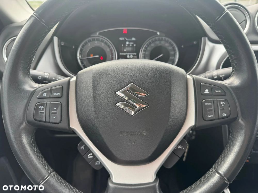 Suzuki Vitara 1.4 Boosterjet SHVS Premium 2WD - 9