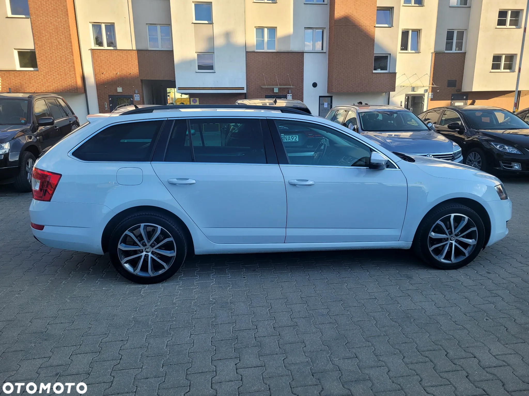 Skoda Octavia 1.4 TSI Edition DSG - 6