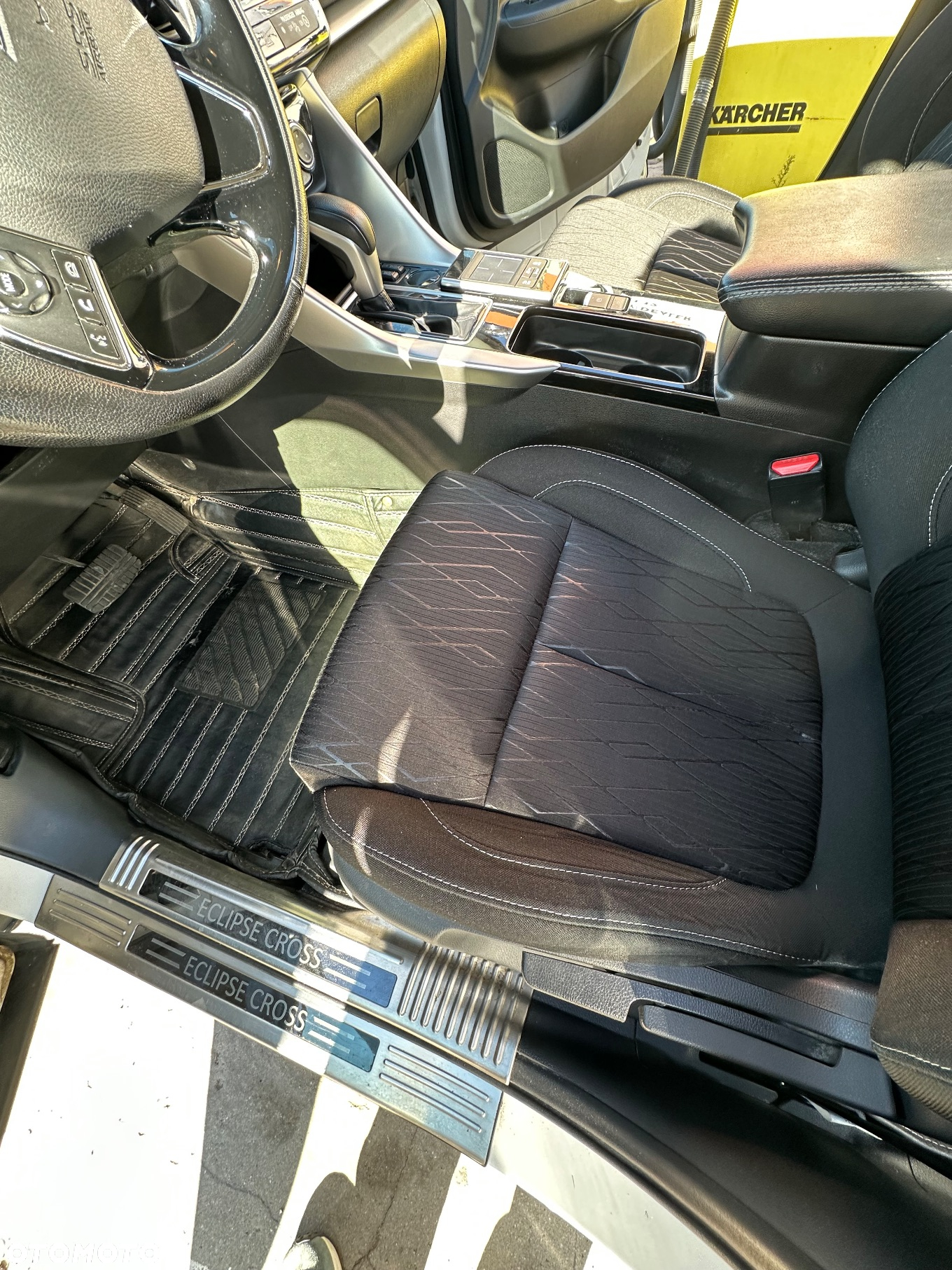 Mitsubishi Eclipse Cross 1.5 T Invite Plus CVT - 9