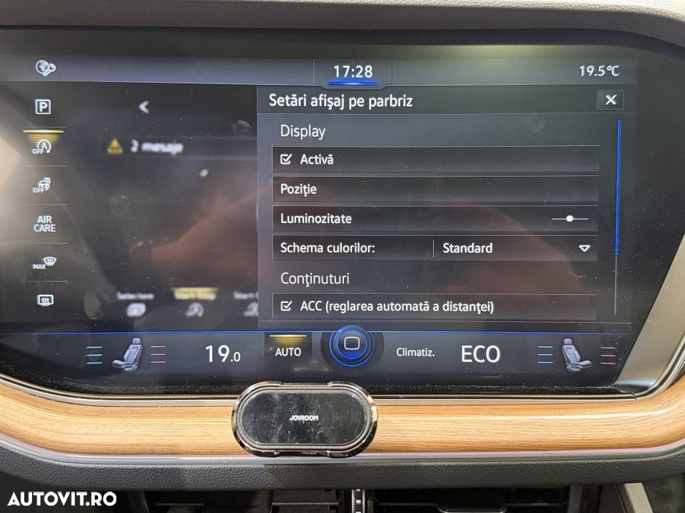 Volkswagen Touareg - 27