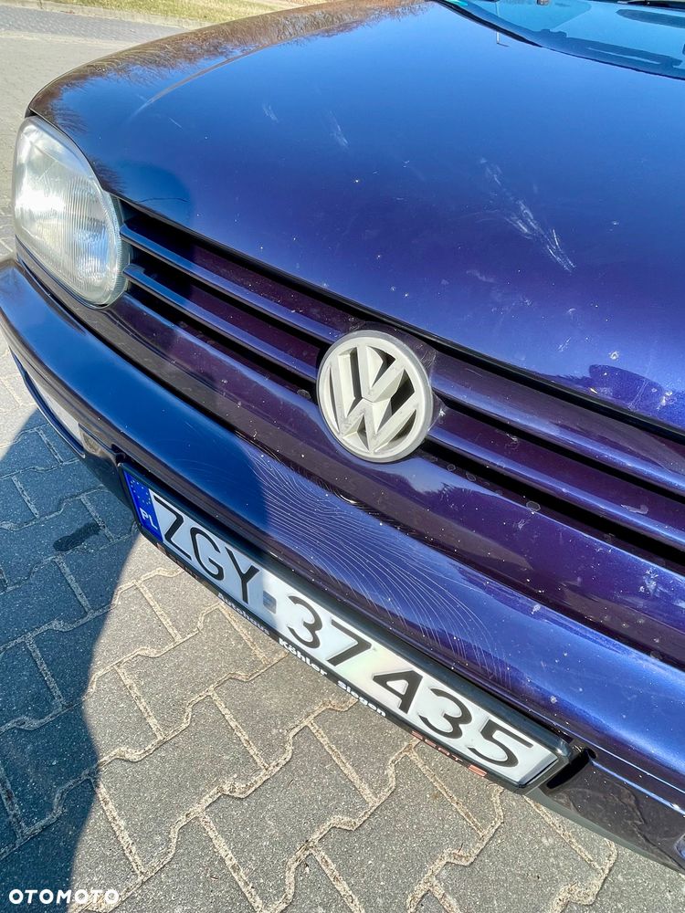 Volkswagen Golf 1.8 GL - 8