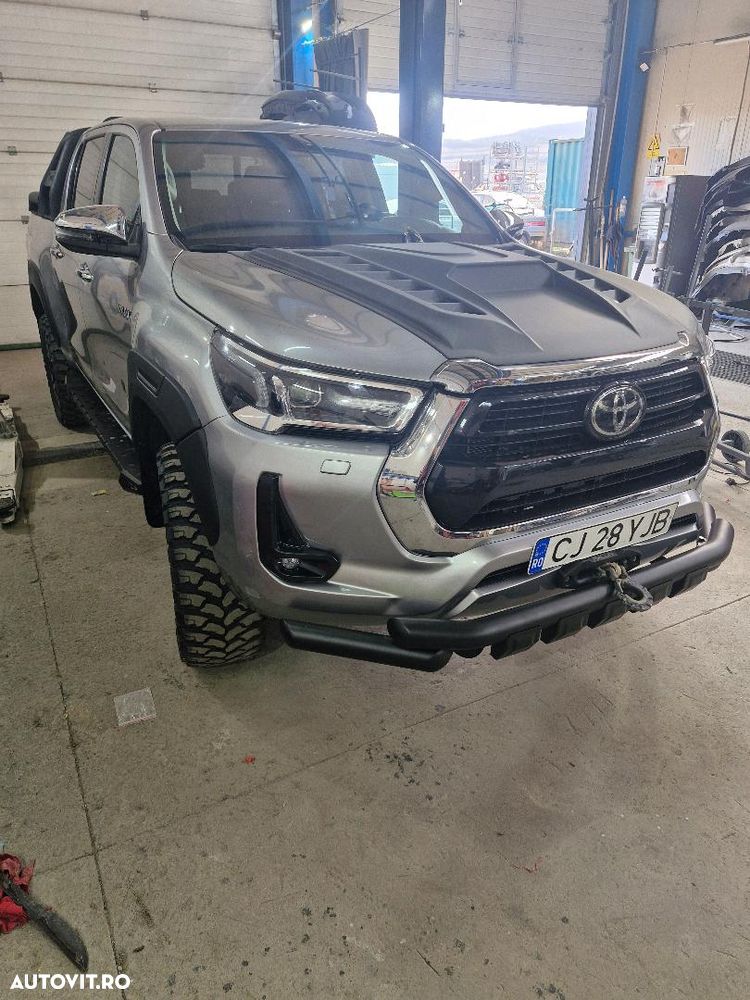 Toyota Hilux 2.4D 150CP 4x4 Double Cab AT Executive - 1