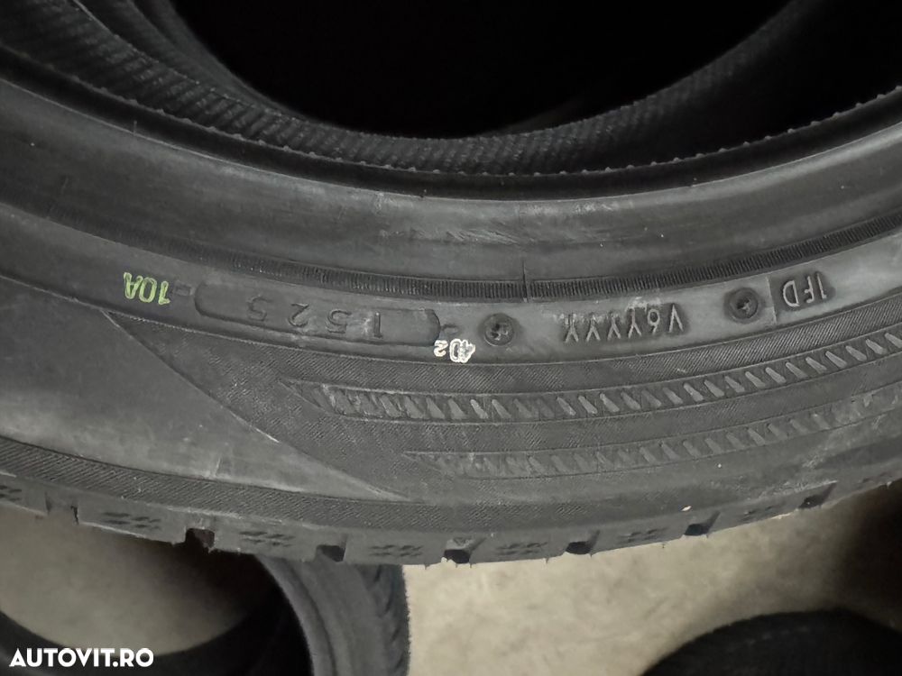 Vând 4 anvelope 275/45/21 Yokohama de iarnă noi - 4