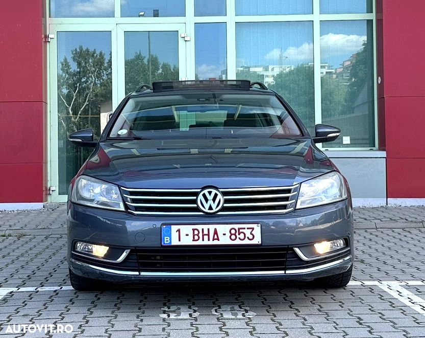 Volkswagen Passat - 29