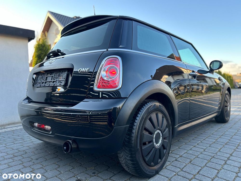MINI ONE - 12