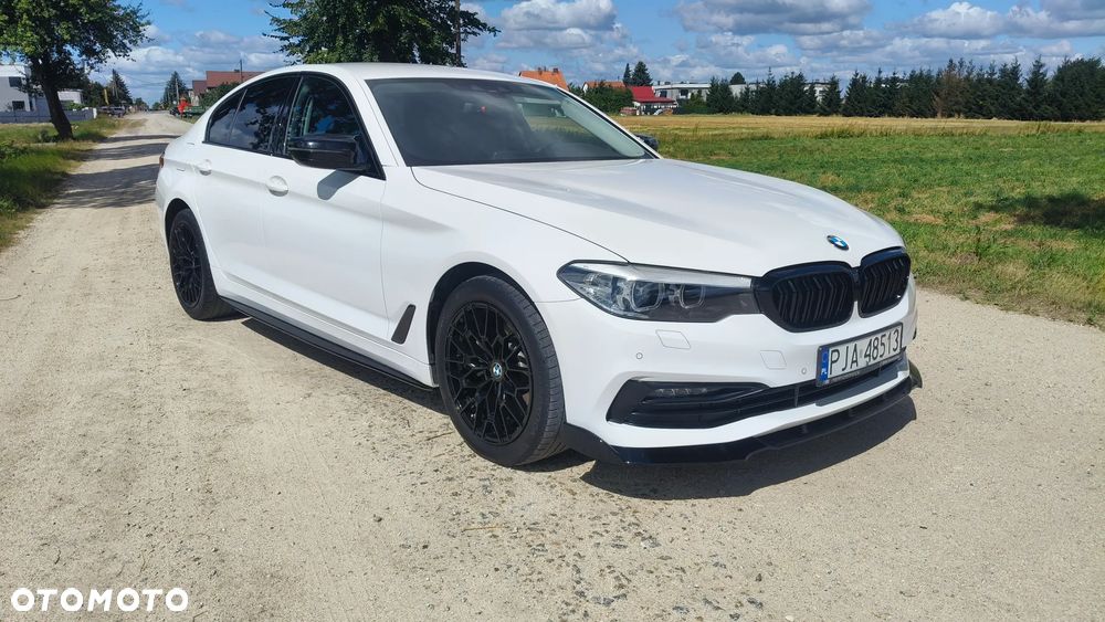 BMW Seria 5 520d xDrive Luxury Line sport - 26