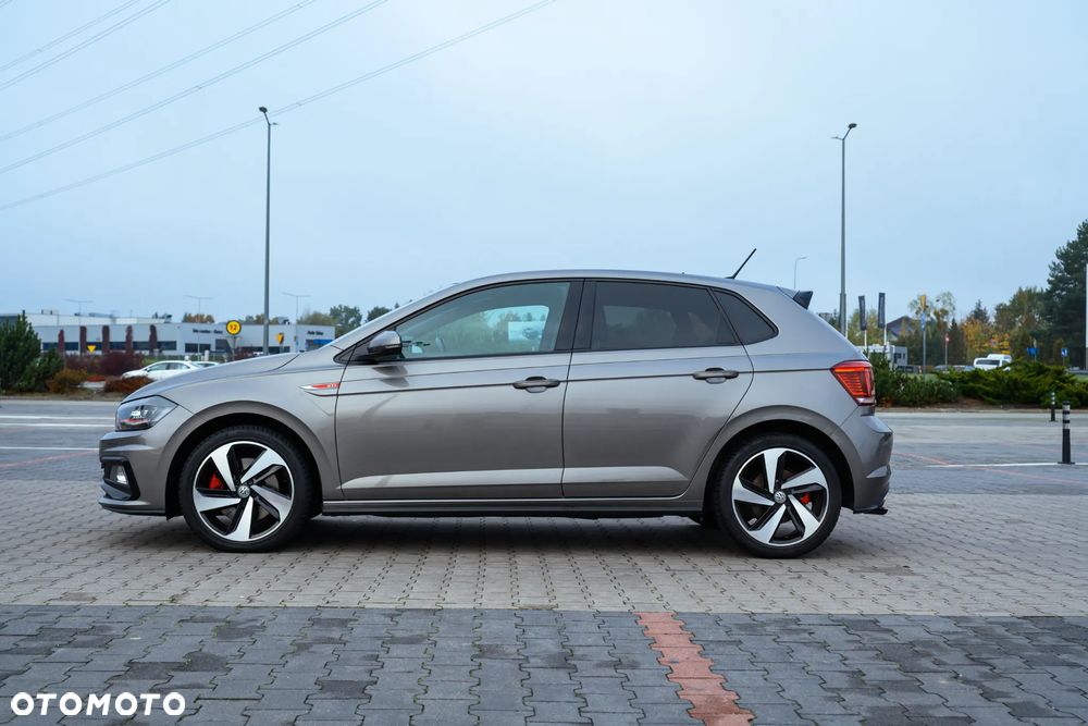 Volkswagen Polo 2.0 TSI GTI DSG - 2