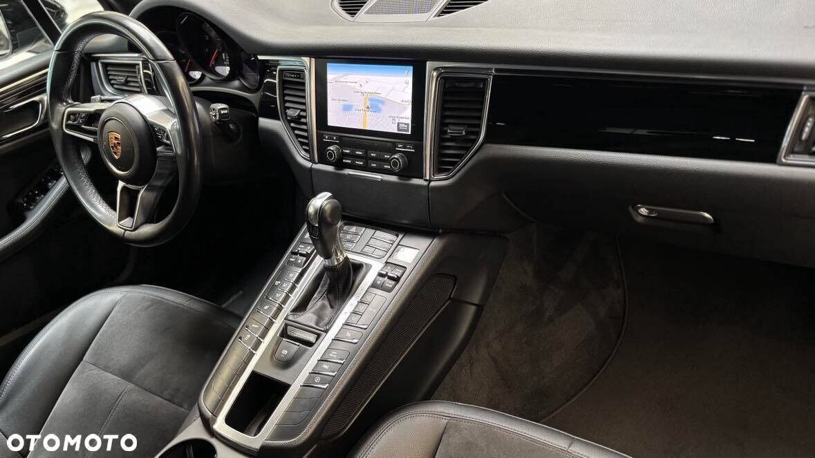 Porsche Macan Standard - 15