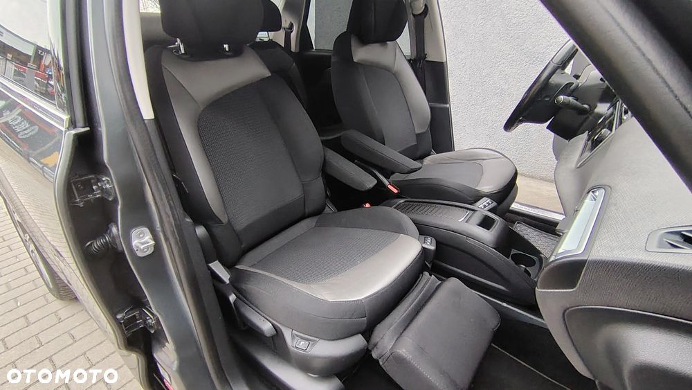 Citroën C4 Picasso 1.6 e-HDi Exclusive ETG6 - 26