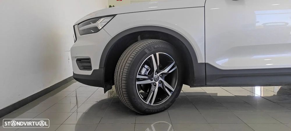 Volvo XC 40 2.0 D3 R-Design Geartronic - 11
