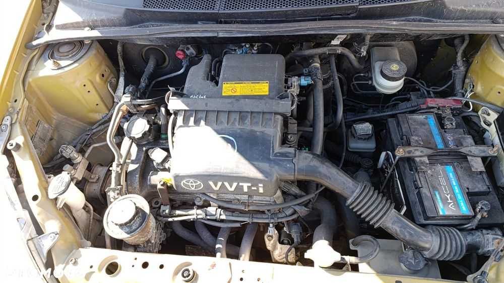 35931 Toyota Yaris I model od 99-03 silnik 1.0 1SZ-FE 68 km półautomat lakier 580 - 9