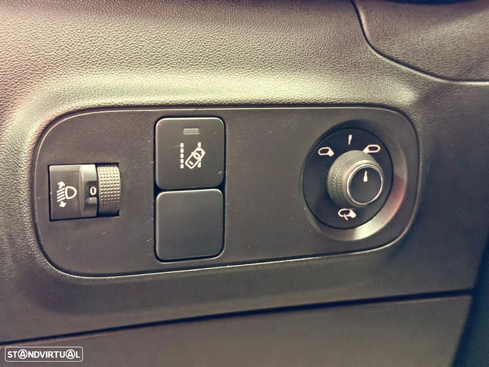 Citroën C3 1.2 PureTech Feel - 12