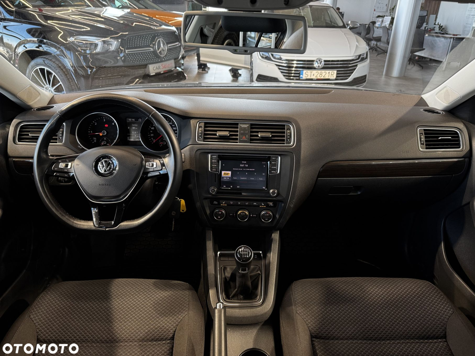 Volkswagen Jetta - 19