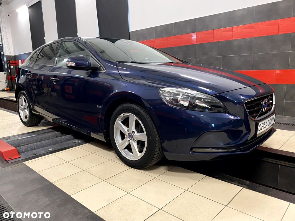 Volvo V40 D4 Momentum - 5