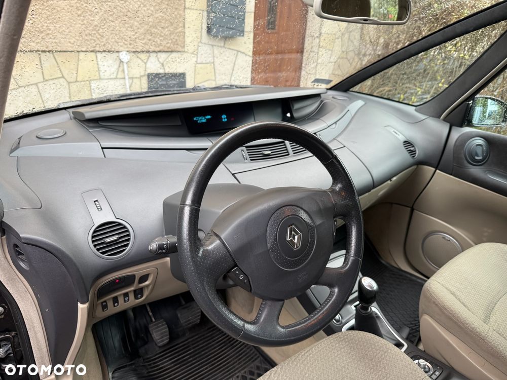 Renault Grand Espace 2.0 dCi Privilege - 6