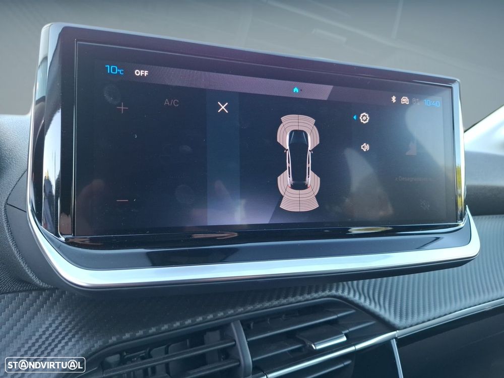 Peugeot 208 1.2 Hybrid Allure e-DCS6 - 13