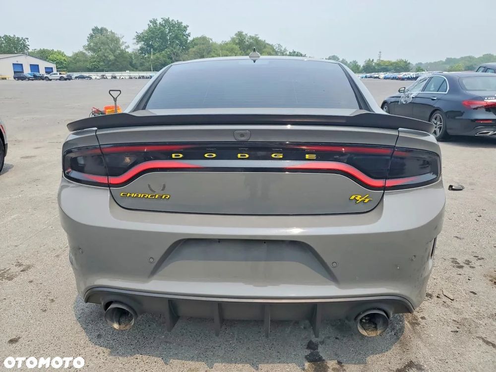 Dodge Charger 5.7 R/T - 6