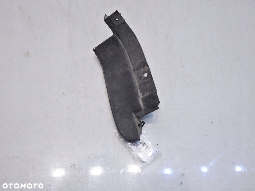 CHLAPACZ PRAWY TYŁ AUDI A4 B7 AVANT - 6