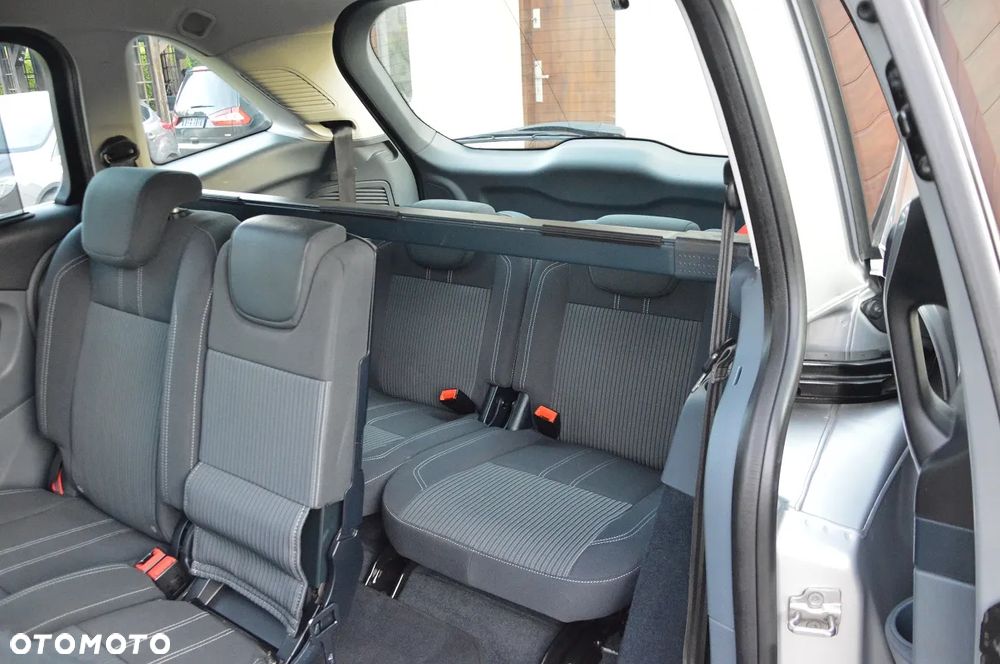 Ford Grand C-MAX 1.6 TDCi Start-Stop-System Titanium - 28