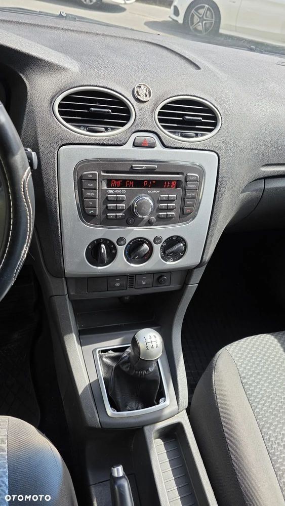 Ford Focus - 23
