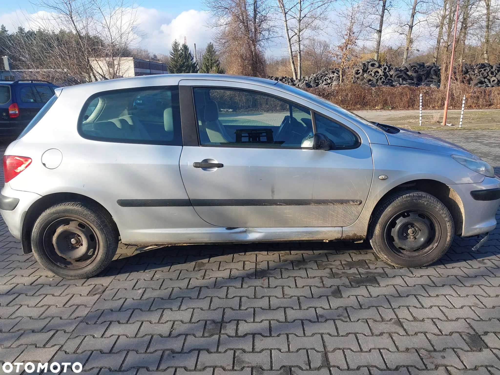 Peugeot 307 FL Lift 3D Hatchback silnik 1.6 HDI 90KM skrzynia biegów 20DM75 drzwi zderzak klapa błotnik EZRC belka przewód szyba wyświetlacz podsufitka wtryski pompa maglownica felgi alternator Cały na części wszystkie części - 10