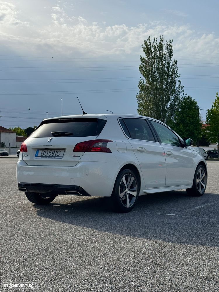 Peugeot 308 1.2 PureTech GT Line EAT8 - 8